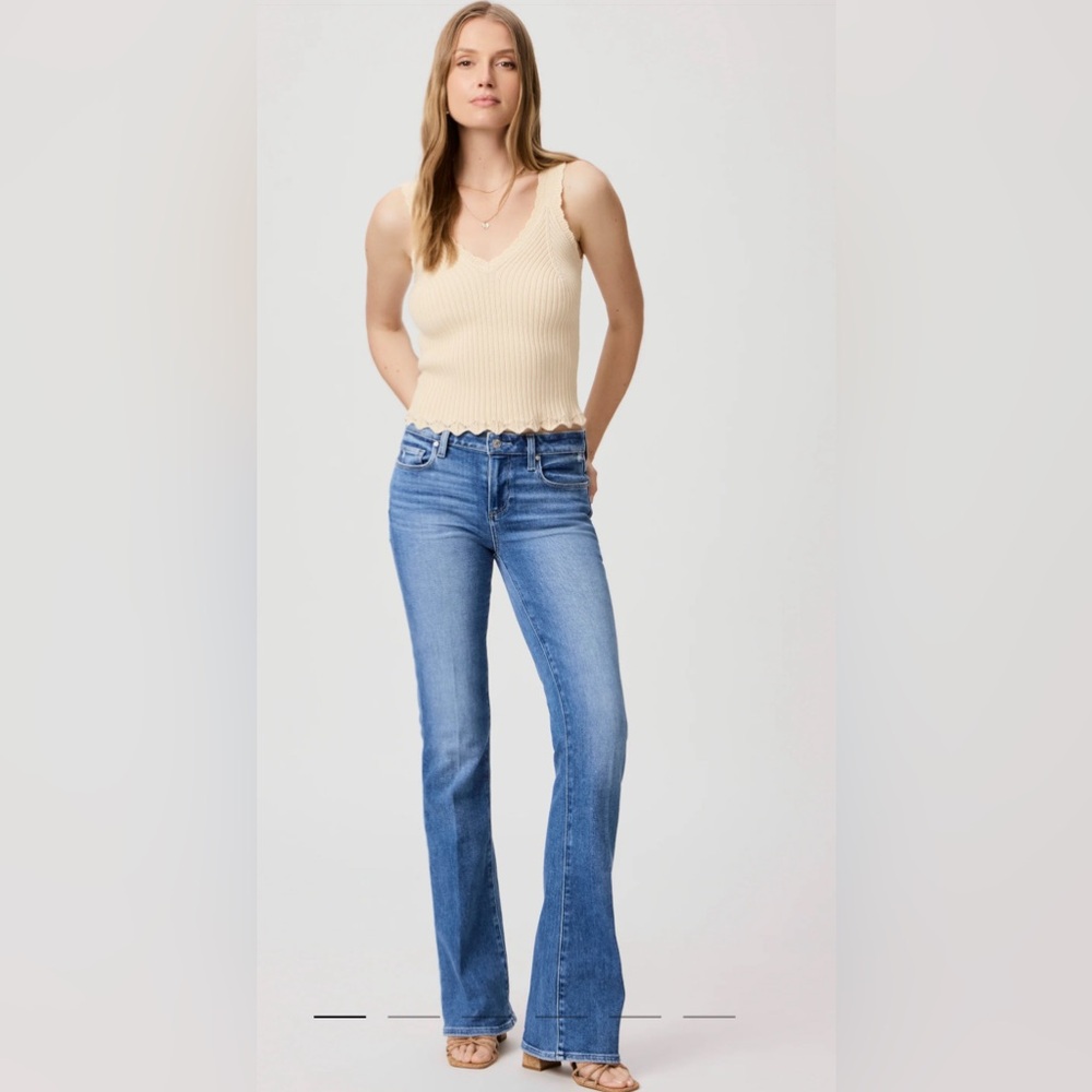 PAIGE Laurel canyon bootcut like new